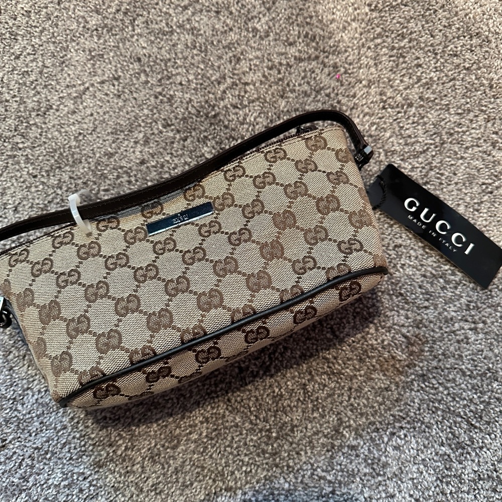 NWT Gucci boat pochette brown bag with iconic diamanté pattern